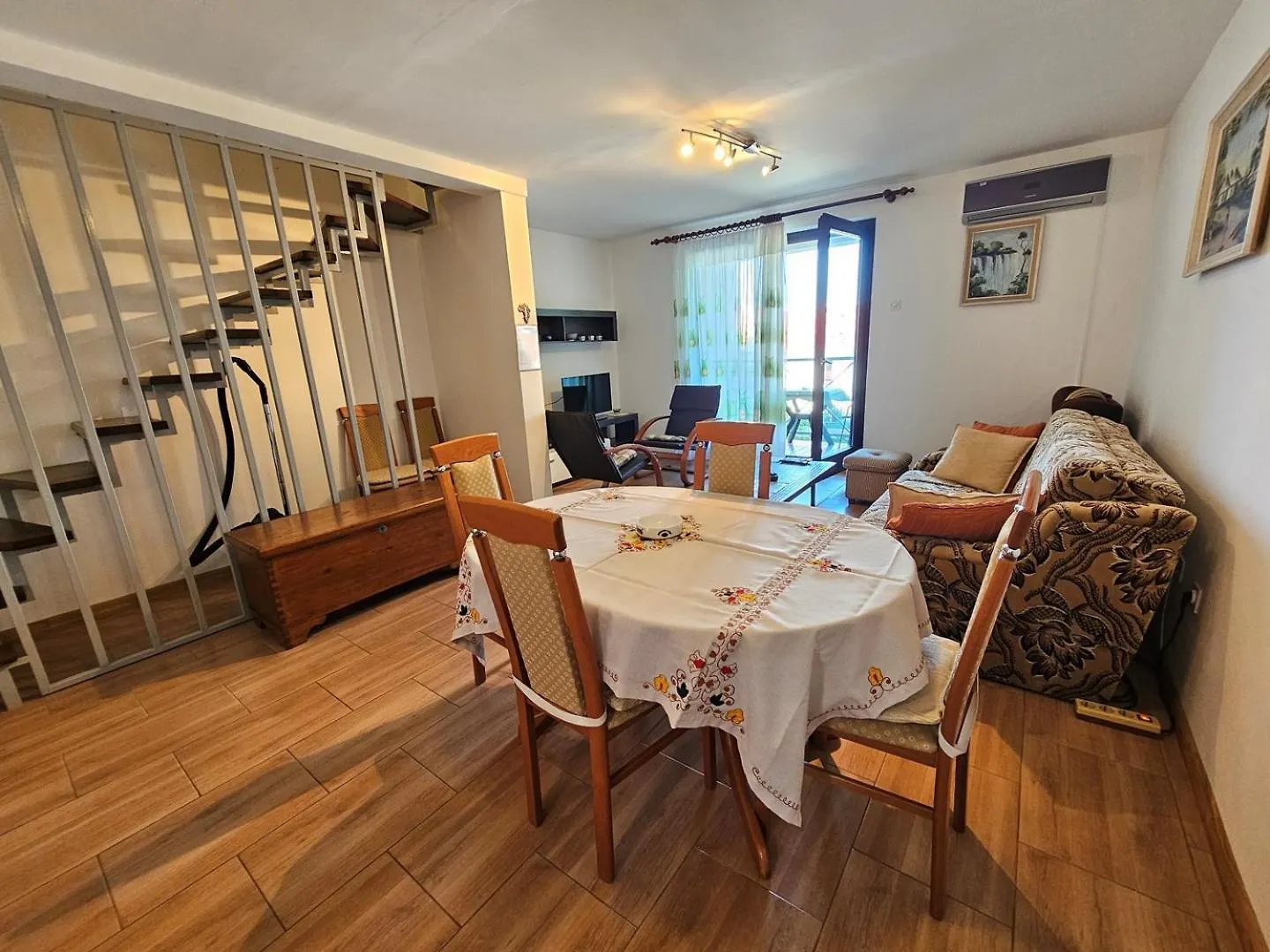 Marin Kl Apartment For 5 Persons Klenovica Croatia