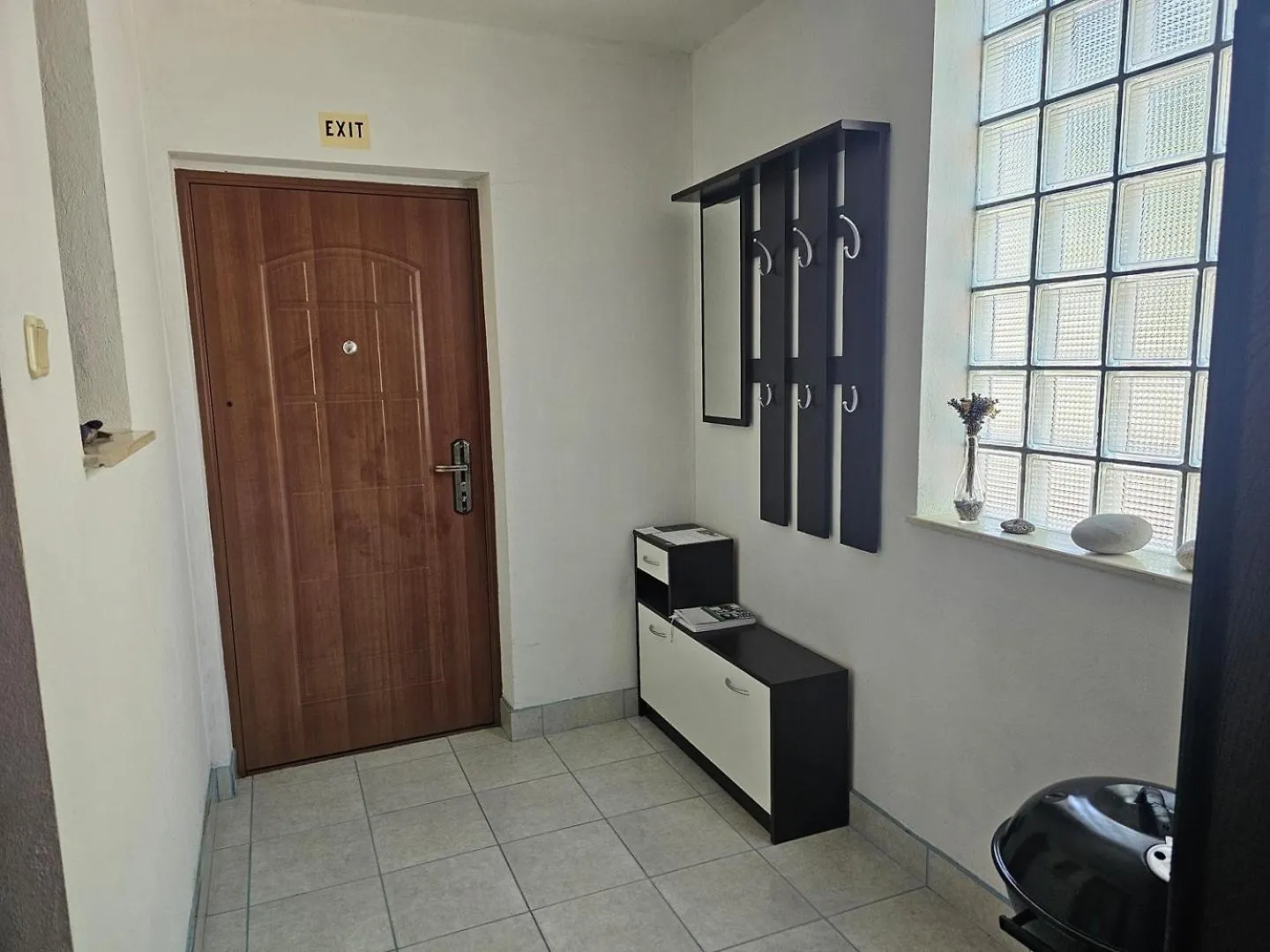 Marin Kl Apartment For 5 Persons  Klenovica